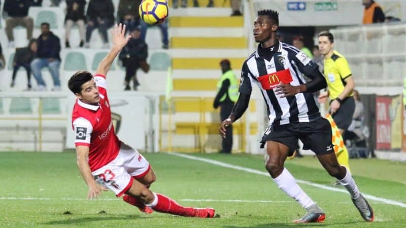 Soi kèo Pacos Ferreira vs Portimonense 02h30 ngày 16/8 - VĐQG Bồ Đào Nha 5 Bắt kèo châu Á trận Pacos Ferreira vs Portimonense
